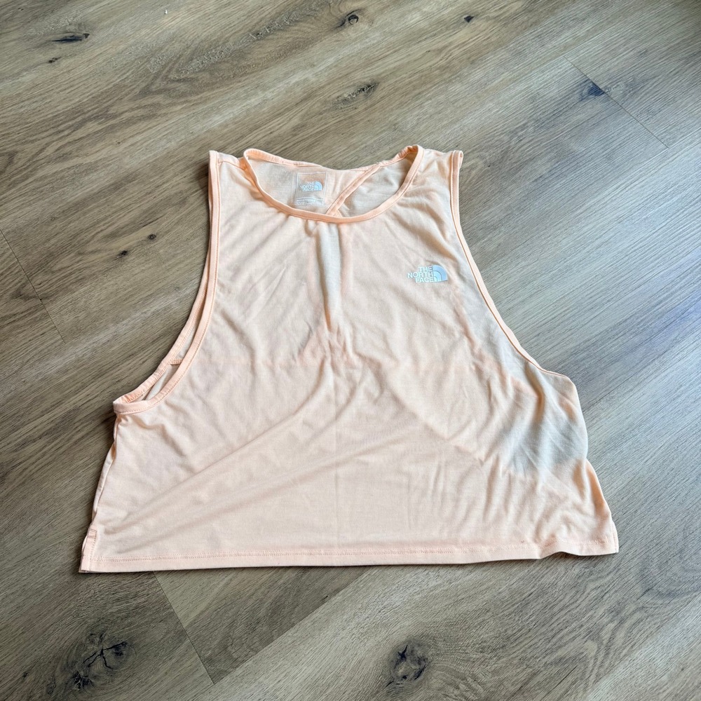 The North Face Cropped Cropped Tank Top Keyhole Back Peach‎ Orange Size Small
